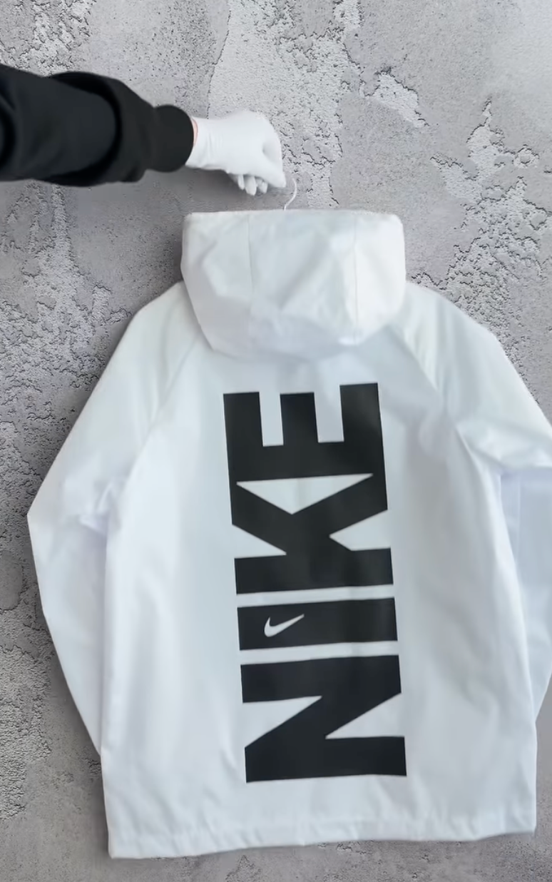Nike™ - Chaqueta